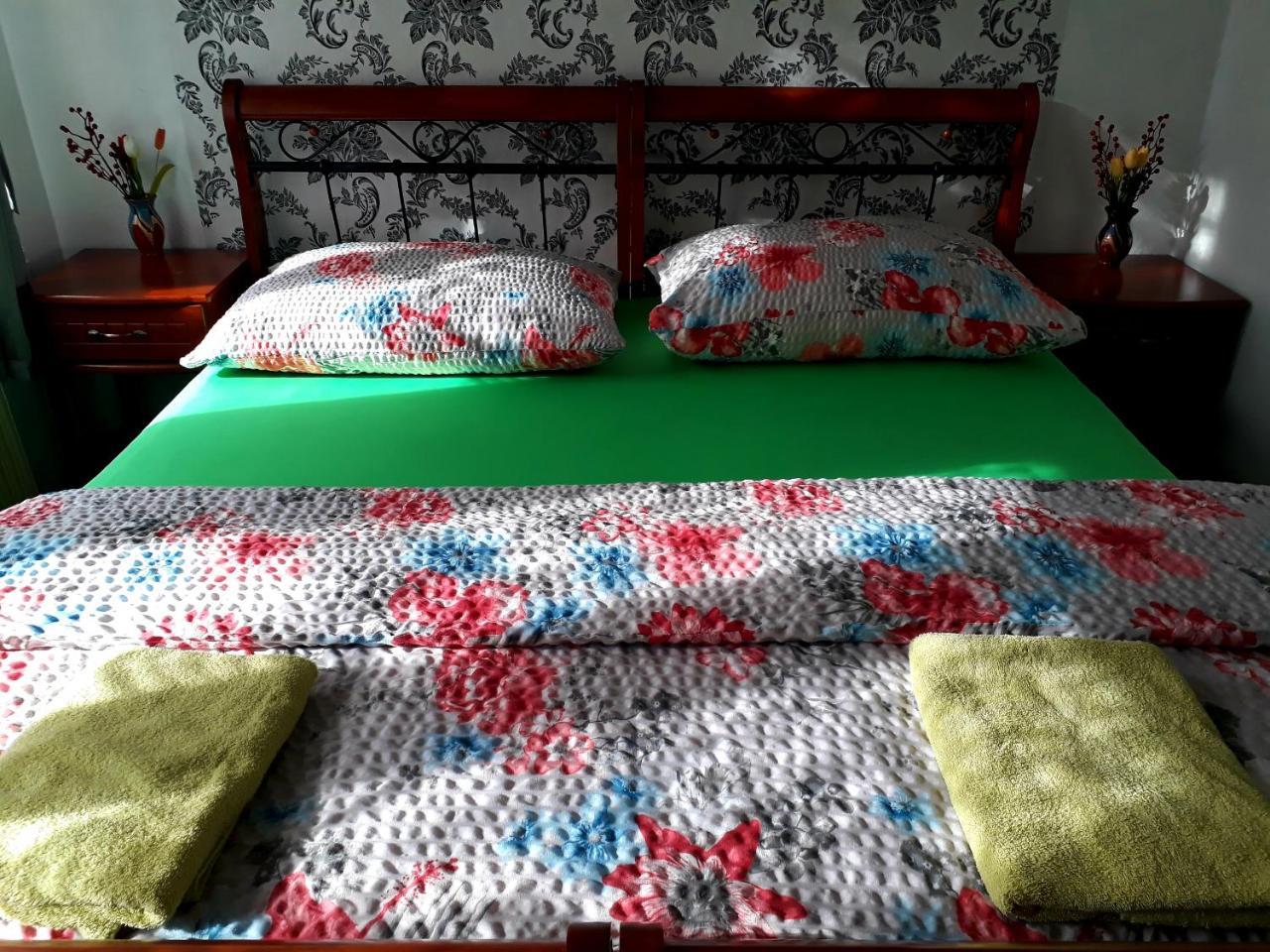 Penzion Romance Vyšší Brod Exterior foto